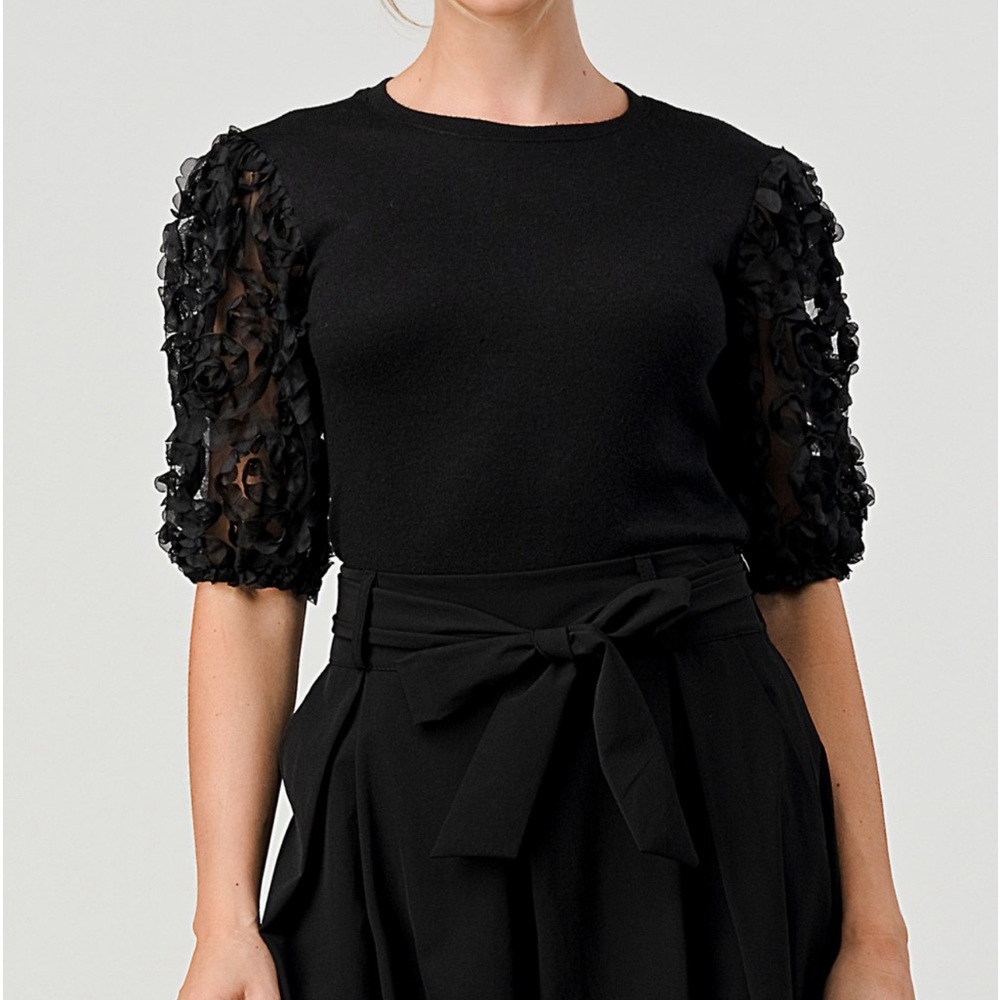 03 Flower Contrast Sleeve Sweater Short Sleeve Top